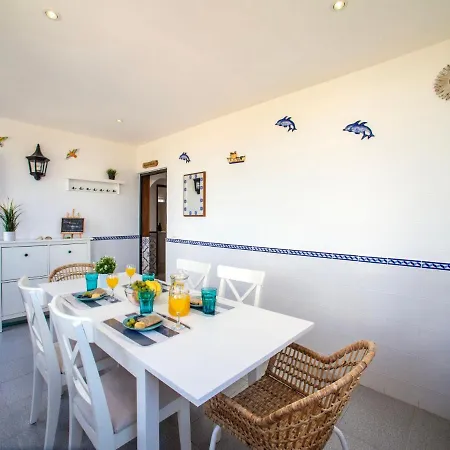 Arlindo By Interhome Tatil Evi Manta Rota