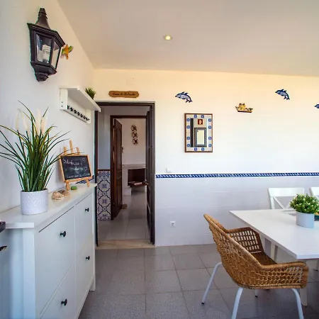 Arlindo By Interhome * Manta Rota